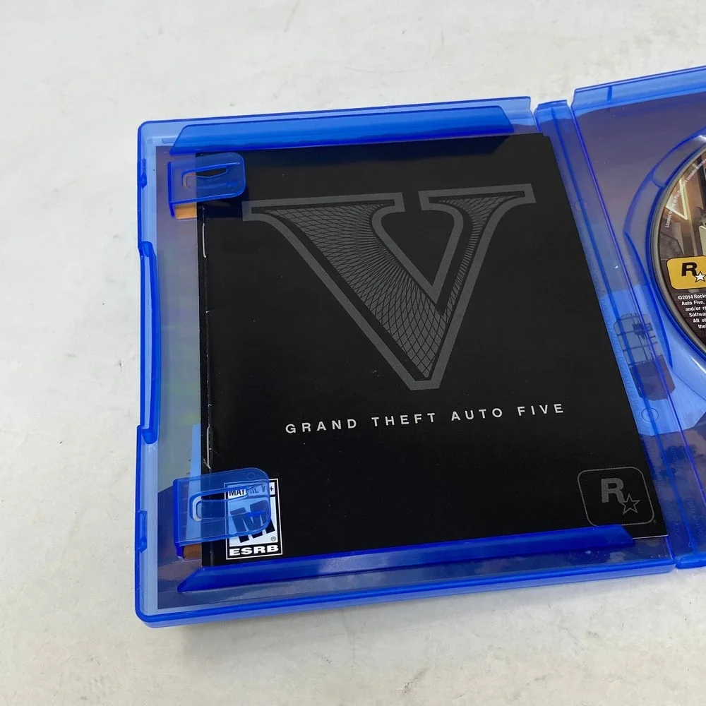 Grand Theft Auto V‎ Premium Edition Sony PlayStation 4 GTA V PS4 Case Manual Map